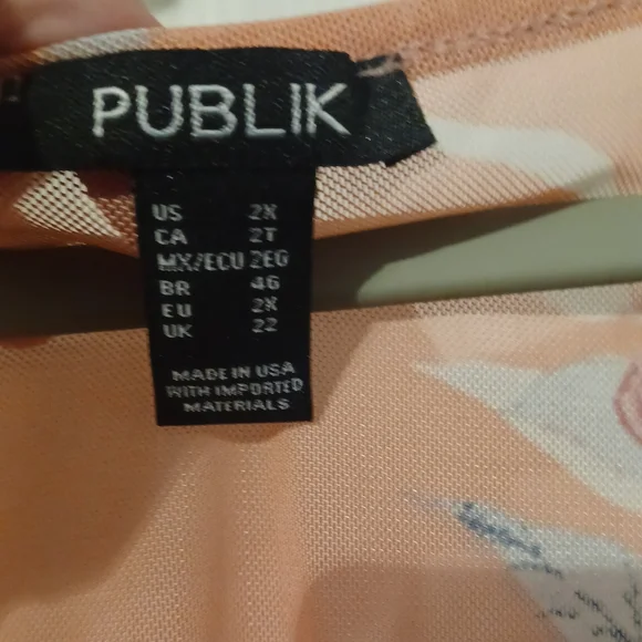 ⭐️4/$20⭐️Publik Mesh Top - Picture 4 of 8